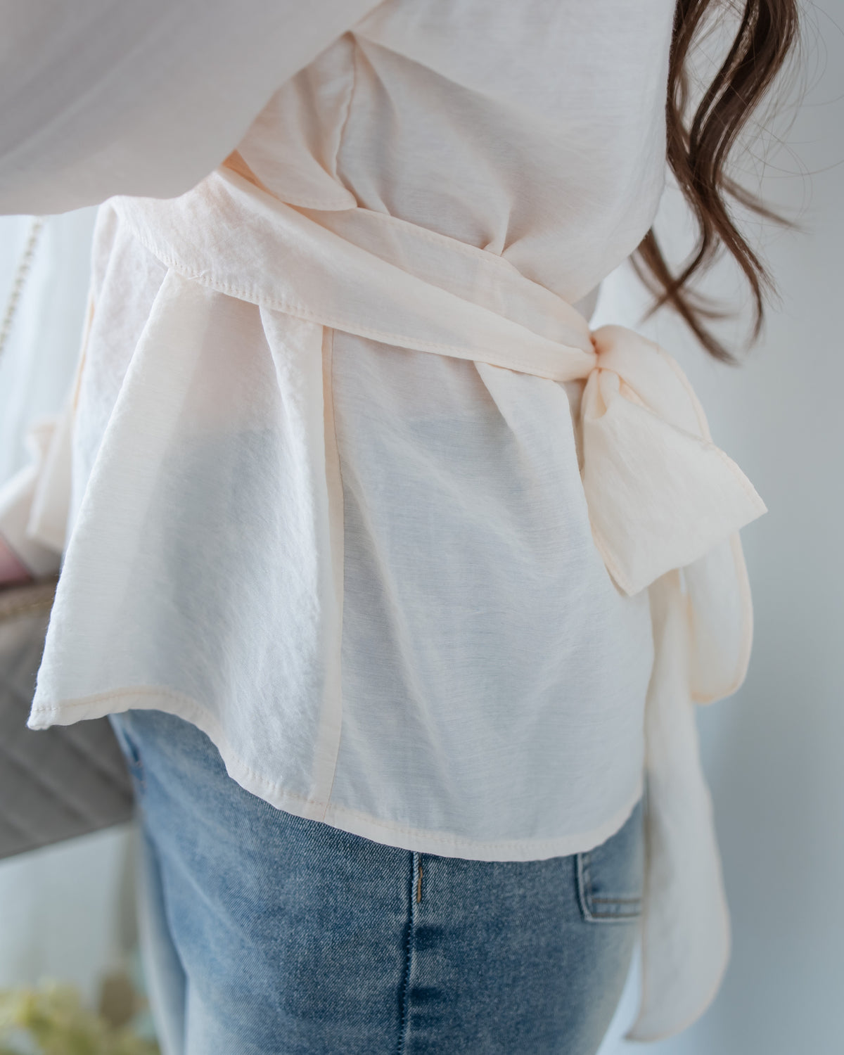 Cross Blouse 三種著法交叉綁帶微光澤長袖襯衫/ TP9245
