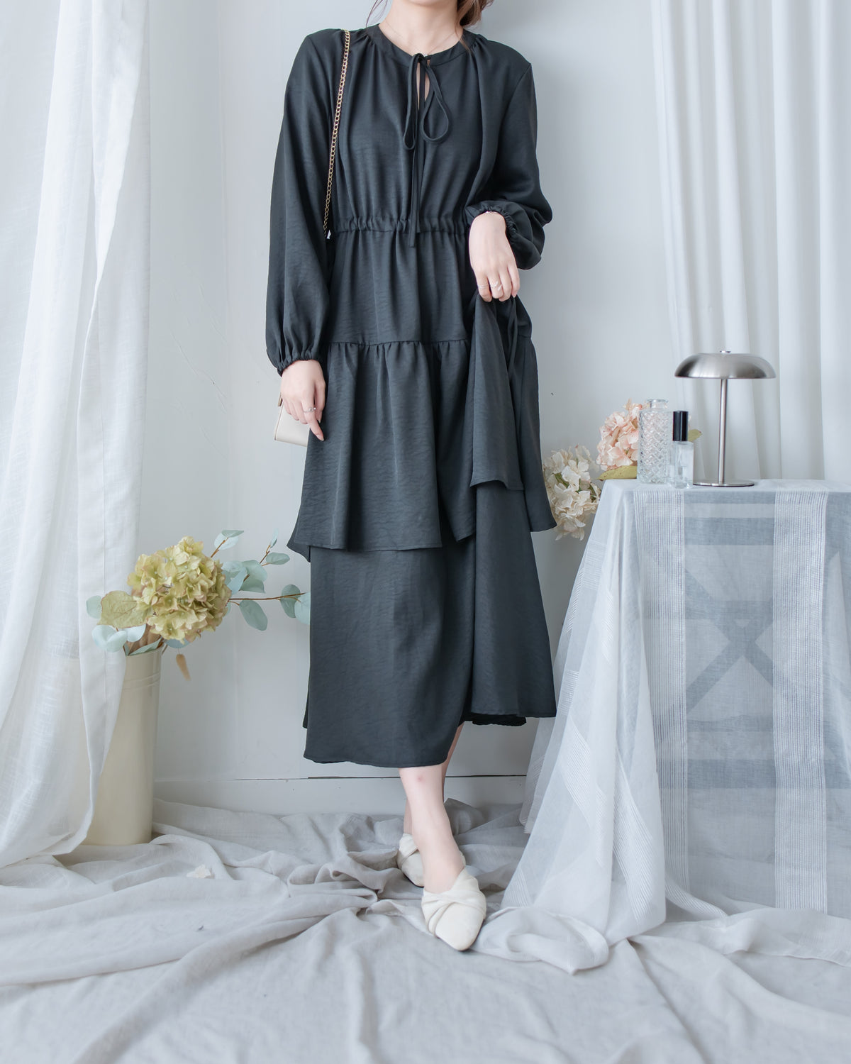 Ribbon Layers Dress  綁帶圓漫飄逸層次連身裙/ DS1188