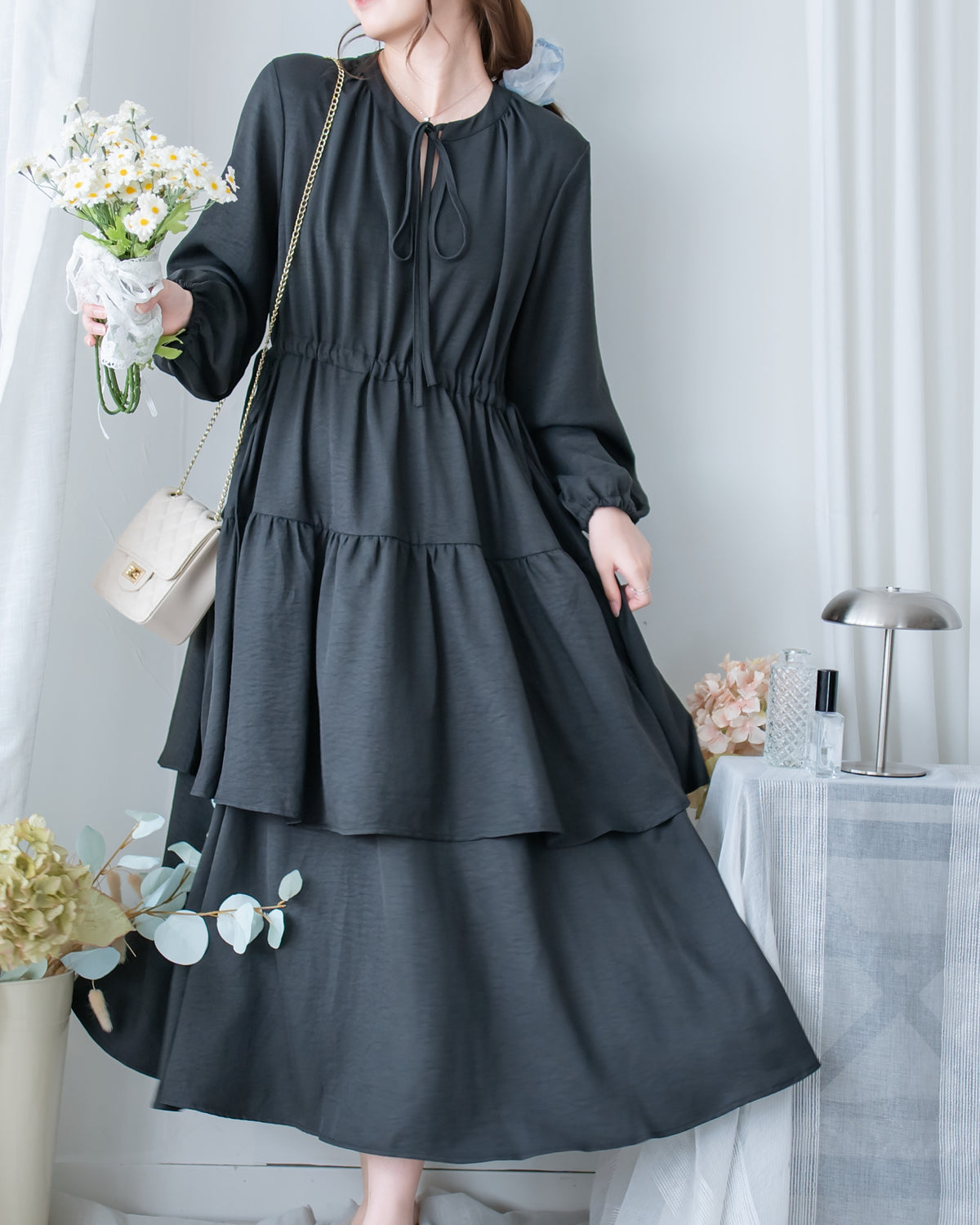 Ribbon Layers Dress  綁帶圓漫飄逸層次連身裙/ DS1188