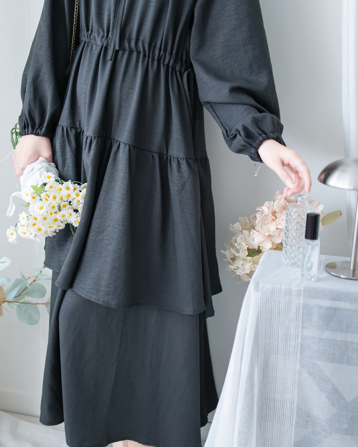 Ribbon Layers Dress  綁帶圓漫飄逸層次連身裙/ DS1188