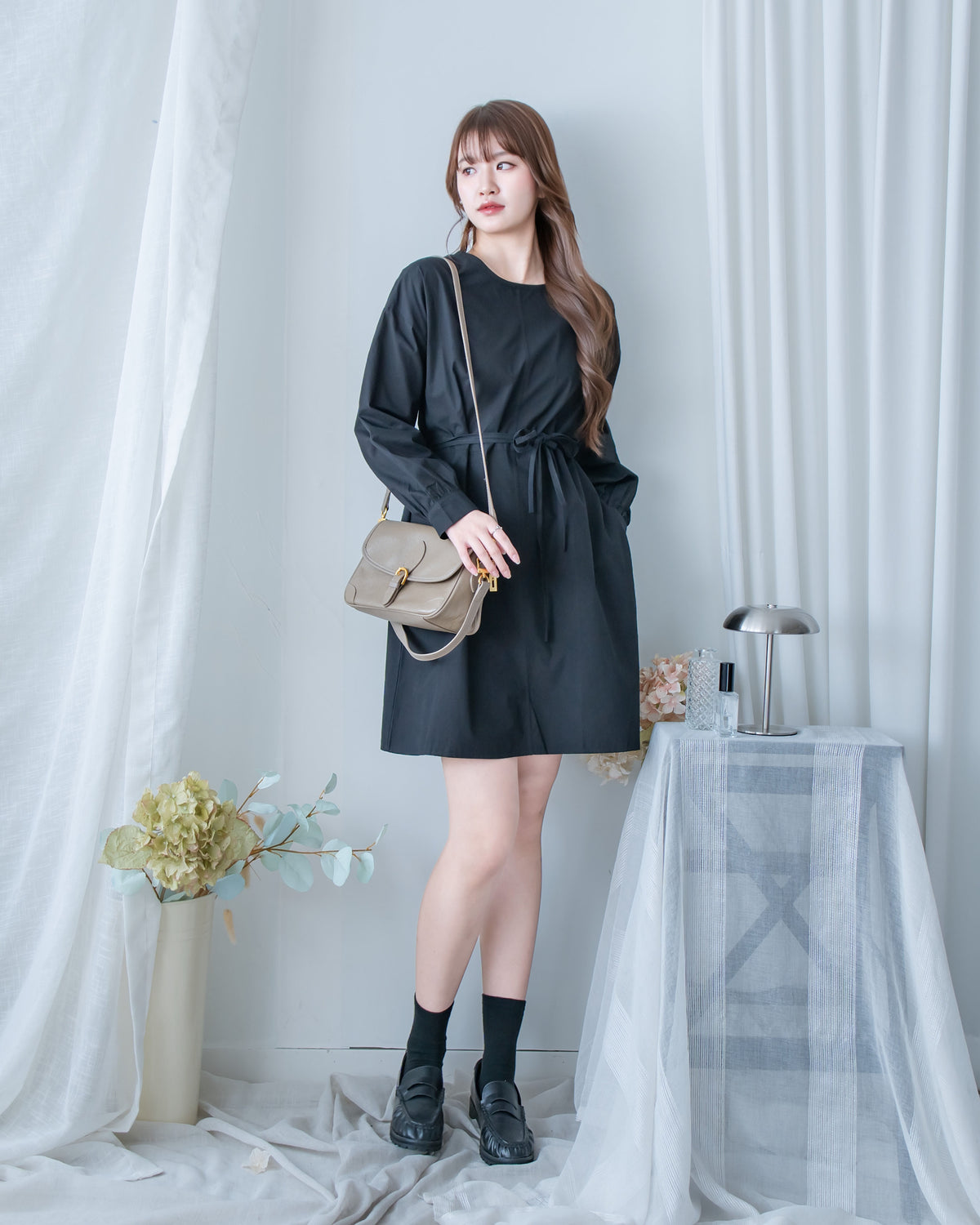 Minimalist Dress 簡約側口袋左右束腰連身裙/ DS1197