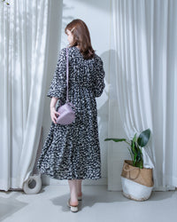 Shadow Dress 疊領簡約白色剪影印花修腰連身裙/ DS1203