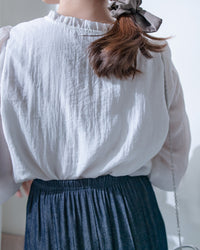 Lace Pleated Blouse 花邊領口蕾絲壓褶附裡布上衣/ TP9247
