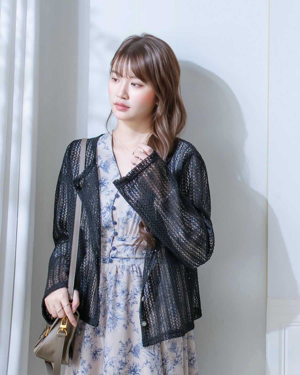 Lace Cardigan 防皺法式幾何通花針織外套或上衣/ CD8158