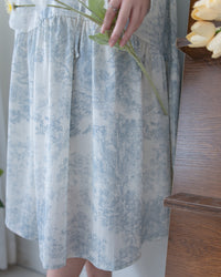 [intent label/ intent 製] Clear Flower Dress V領側束帶質感線條印花飄逸連身裙/ DSA8012