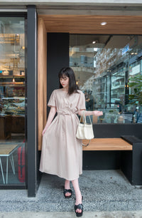 //熱賣重開 超超超值得入手 //Pleated Waist 輕盈方領前後車褶腰身, Dress/ DS9061 (Pre-order)