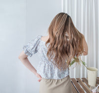 Blue Daisy 水彩藍配活潑小碎花上衣, Blouse/ BU8940