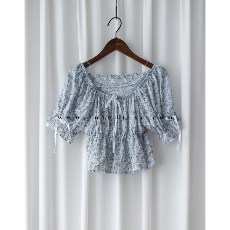 Blue Daisy 水彩藍配活潑小碎花上衣, Blouse/ BU8940