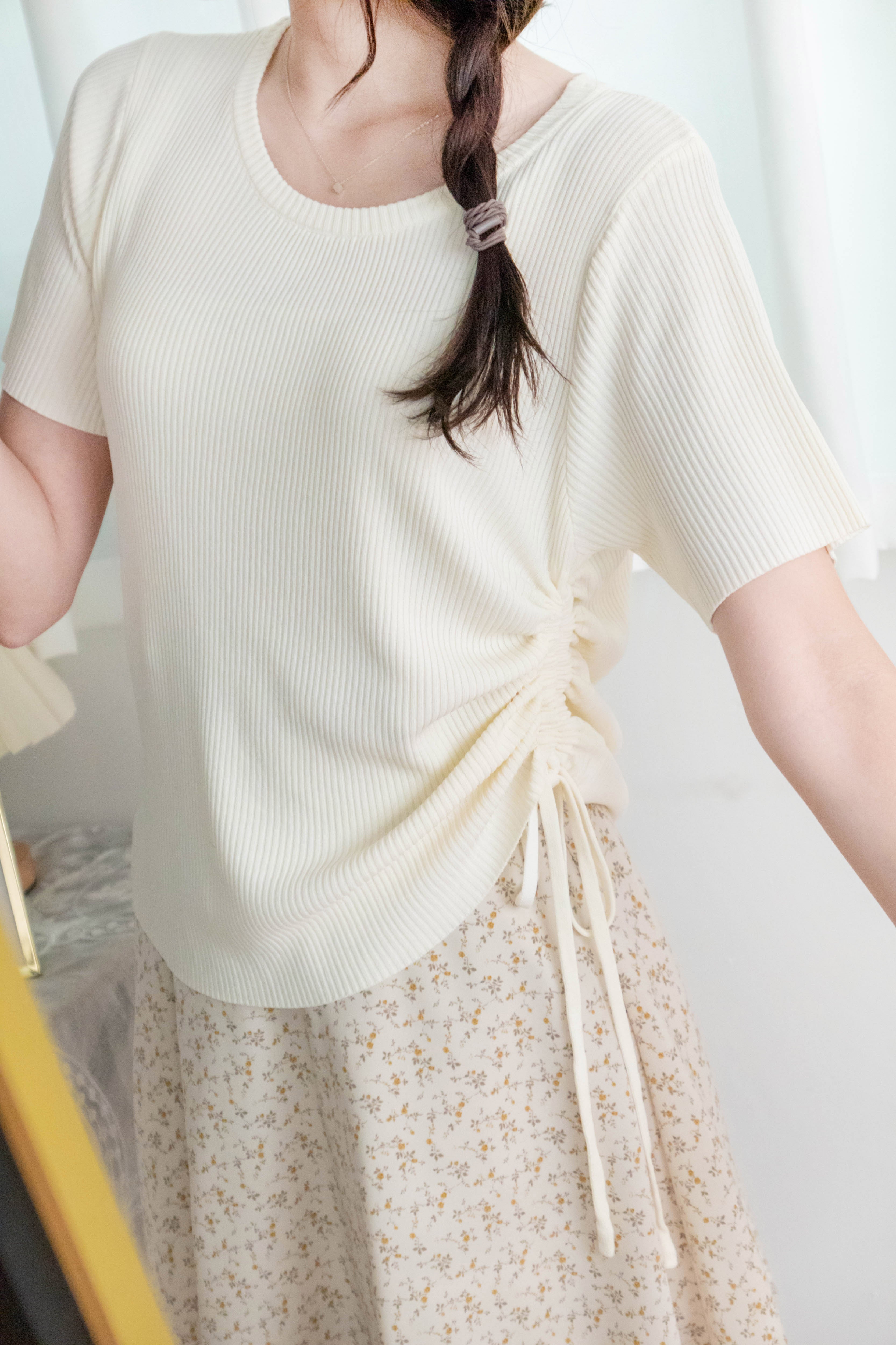 Asymmetric 舒適冰絲織紋側束帶衣尾, Top/ TP8888 (ivory sold out)