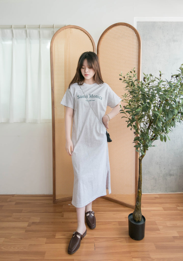 Monica Tee 簡約棉質文字寬鬆開叉長裙, Dress/ DS9307