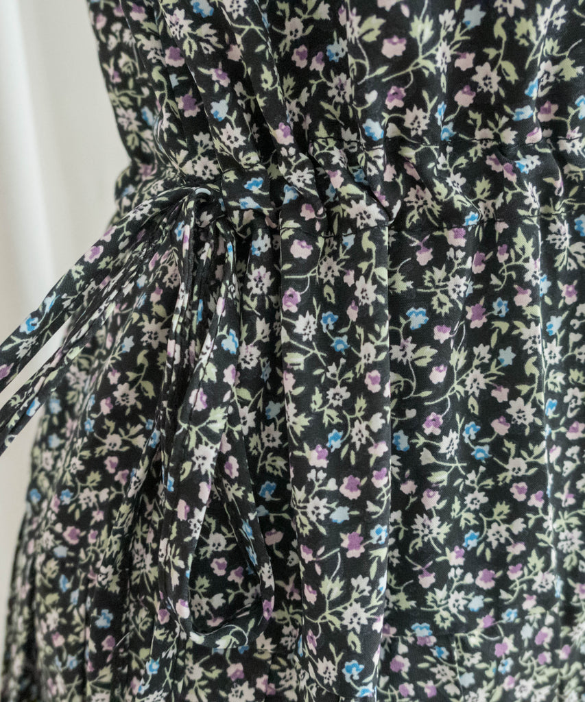 Blackberry 黑梅子彩花側蝴蝶腰下百褶傘裙, Dress/ DS9319