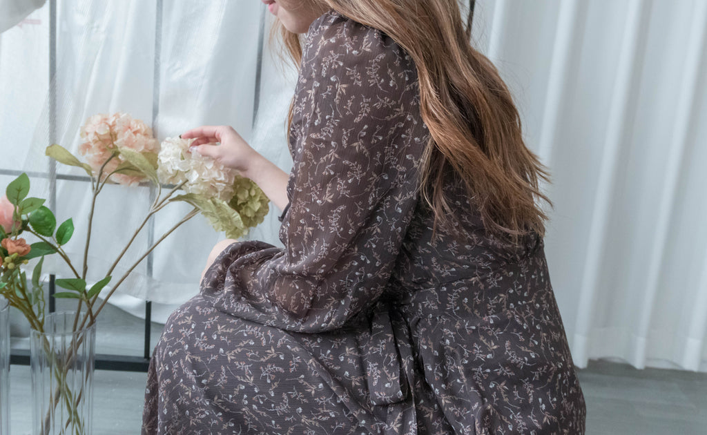 Lavender Floral 彩色幾何薰衣草疊領口飄逸雪紡連身裙, Dress/ DS9328