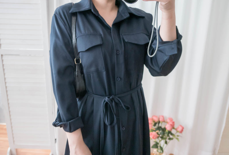 [限量現貨回歸] Navy 微光澤雙口袋修腰知性連身裙或外套, Dress/ DS9324