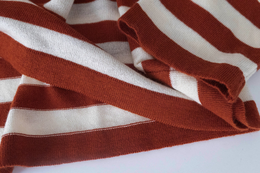 Stripe Layers 舒適慵懶仿兩件層次條紋線料, Top/ TP8896