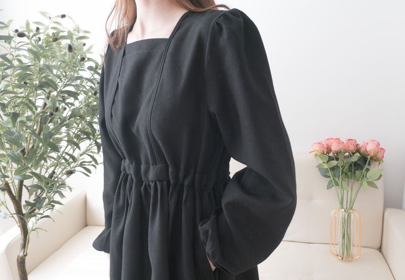 Square Neck 方領束腰後蝴蝶口袋篷篷傘形連身裙, Dress/ DS9396 (white sold out)