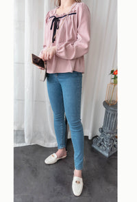 Wonderland 絨面皺褶方領輕優雅上衣, Blouse/ BU8987 (pink sold out)
