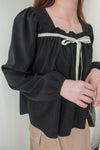 Wonderland 絨面皺褶方領輕優雅上衣, Blouse/ BU8987 (pink sold out)