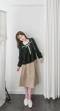Wonderland 絨面皺褶方領輕優雅上衣, Blouse/ BU8987 (pink sold out)