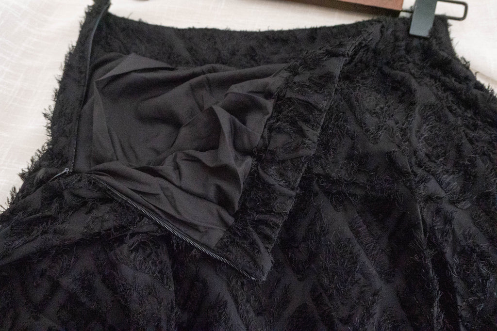 Feather 黑色羽毛菱格大傘裙, Skirt/ SK8781