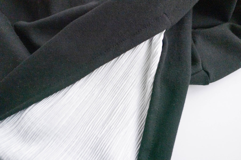 Side Pleated 防皺細褶拼布寬鬆棉質衛衣裙, Dress/ DS9401