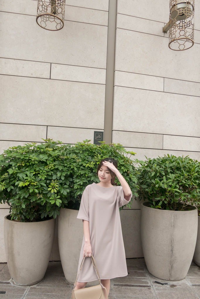 （穿出不同style!) 顯瘦闊領彈性舒適A形裙身, Dress/ DS9463 (navy sold out)
