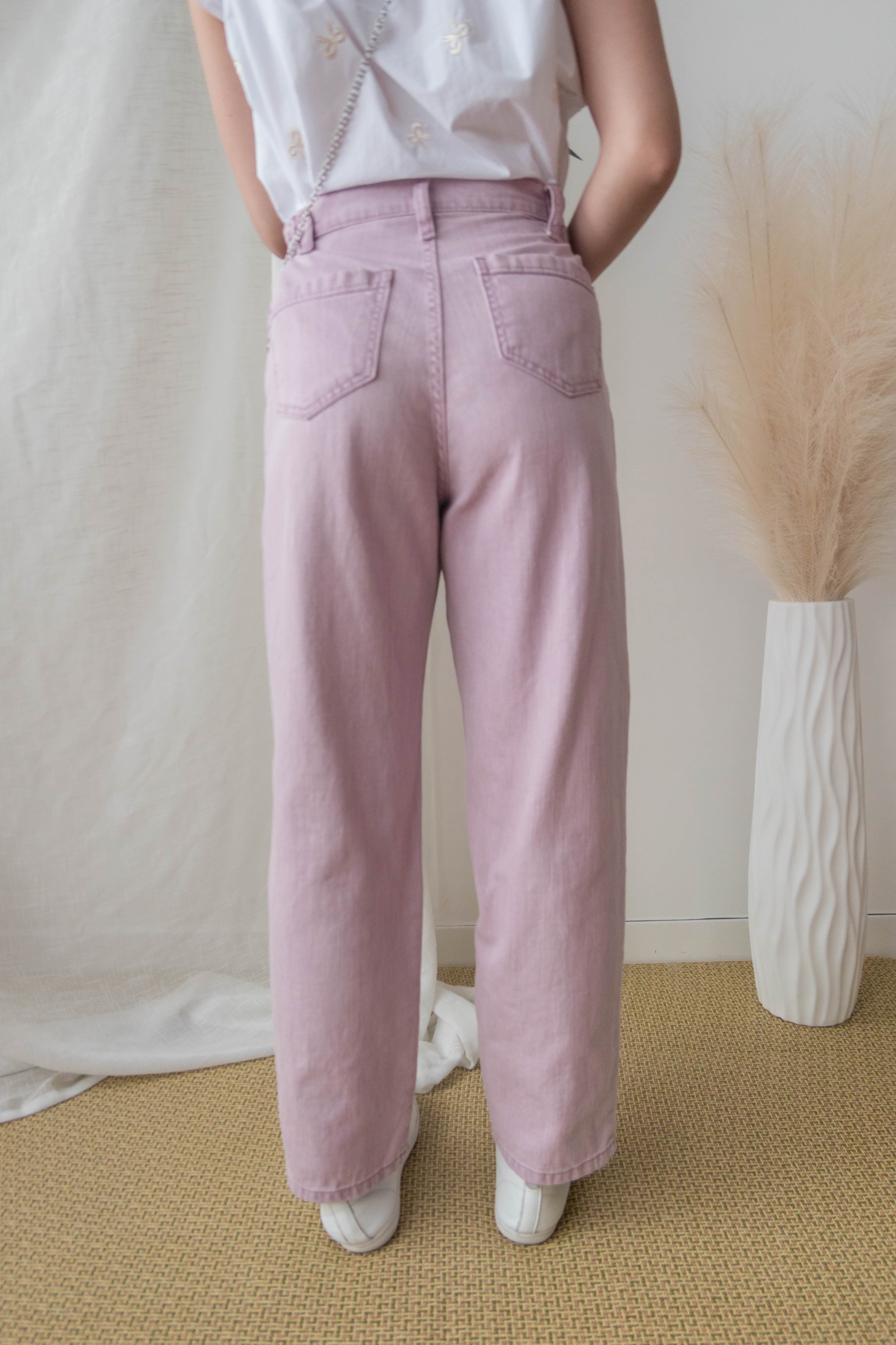 （襯黑/白Tee超靚!) Light Purple 淺紫色洗水側橡筋寬牛仔褲, Jeans/ PT8415