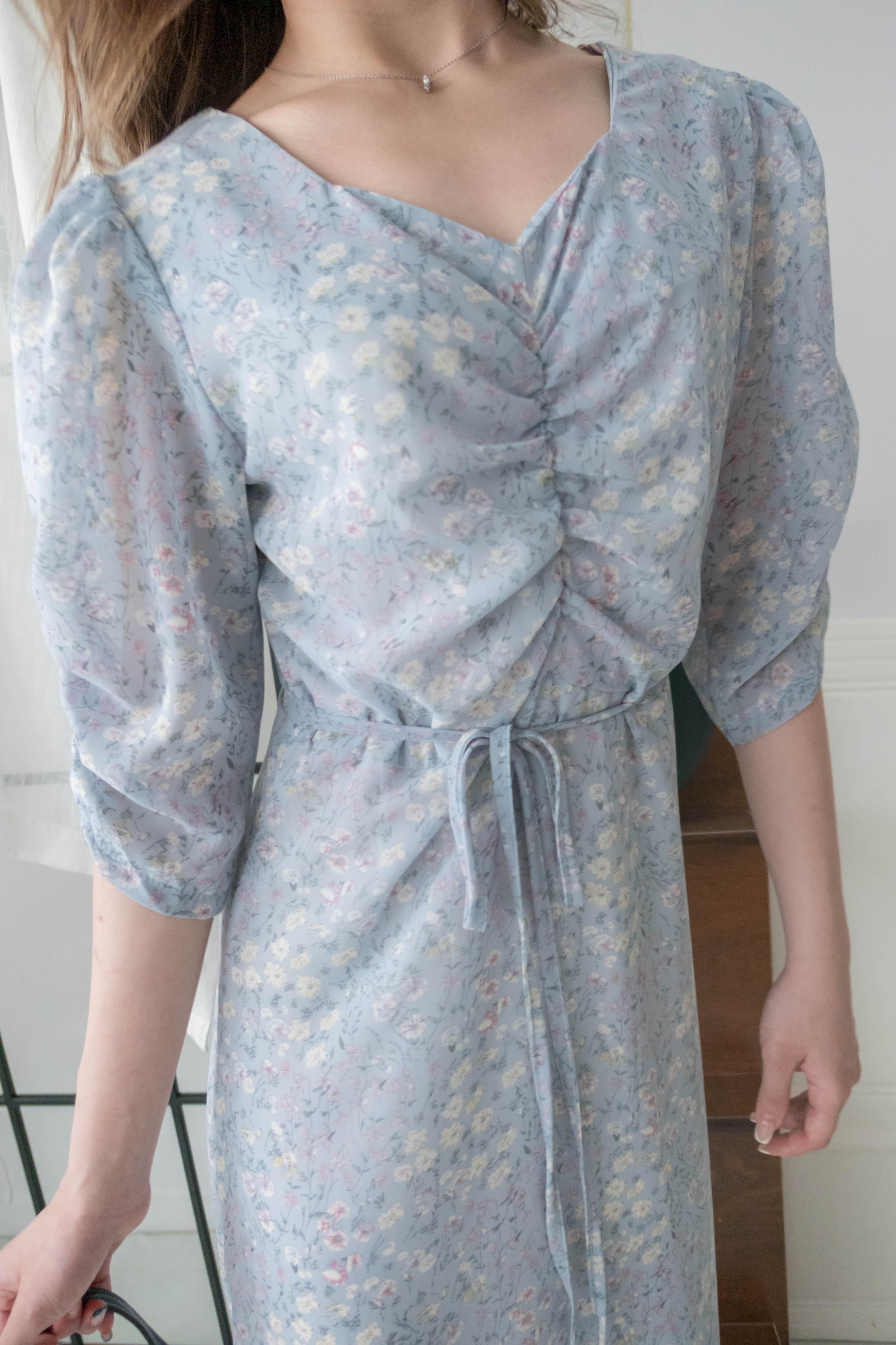 （超清新印花) 弧線領口印花飄逸雪紡連身裙, Dress/ DS9507
