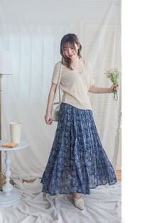 Floral Layers Skirt  輕柔漫舞碎花百褶長裙/ SK8900 (navy sold out)