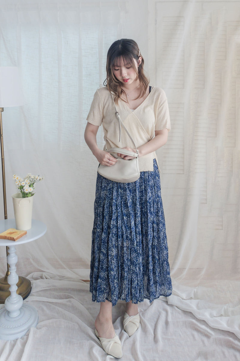 Floral Layers Skirt  輕柔漫舞碎花百褶長裙/ SK8900 (navy sold out)