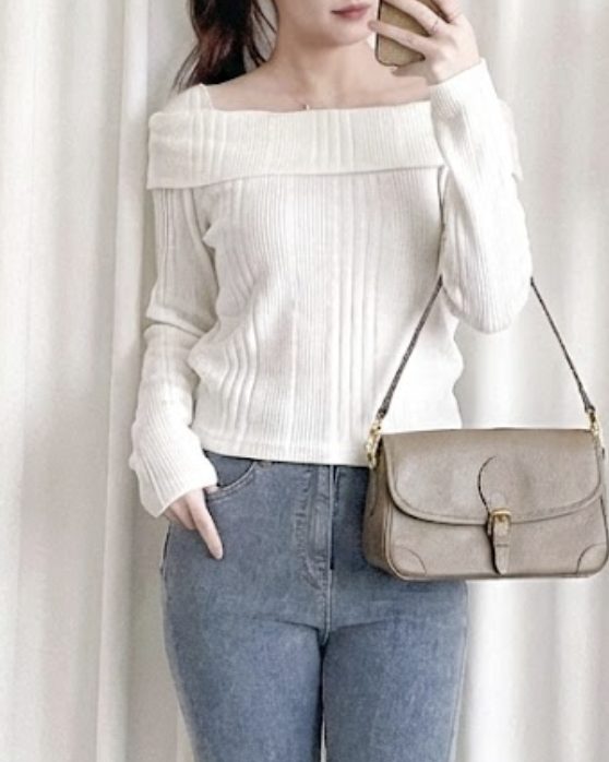 Off Collar Top 領口設計側車褶上衣/ TP9202