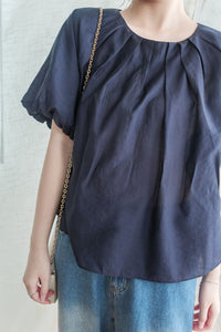 Pleated Tie-waist Top 簡約光澤深藍綁帶上衣/ TP9169