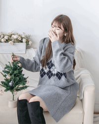 Rhombus Knit Dress 棉棉柔軟親膚英倫花瓣針織連身裙/ KT8188