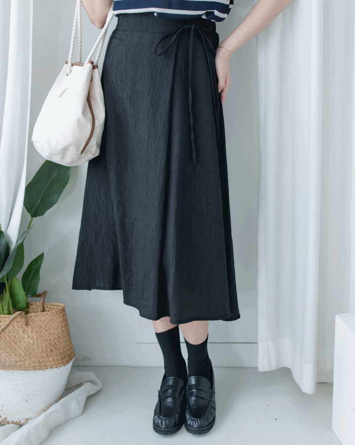 Ribbon Knot Pleated Skirt 側蝴蝶結顯瘦褶疊流線質感傘裙/ SK8939