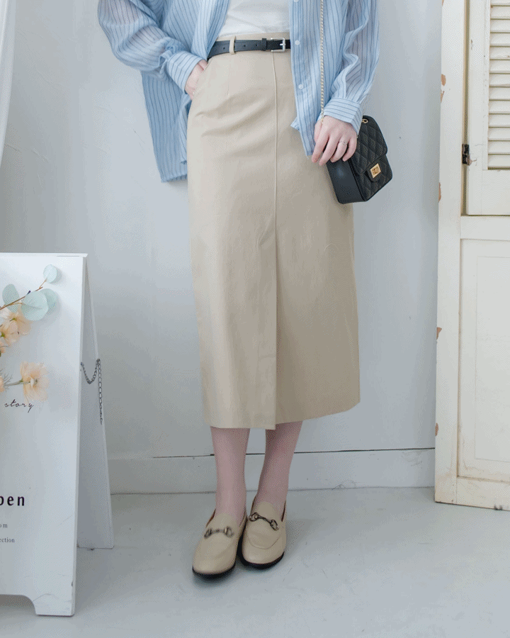 Urban Belt Skirt 俐落修身H型腰帶裝飾半裙/ SK8942
