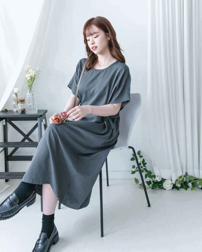 Bonnie Dress 側鈕扣修腰後開叉連身裙/ DS1143
