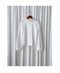 Ruffle Collar Blouse 白色木耳邊領口上衣/ TP9123