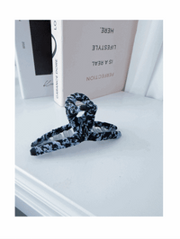 Floral Fabric Wrap Clip/ HA8127