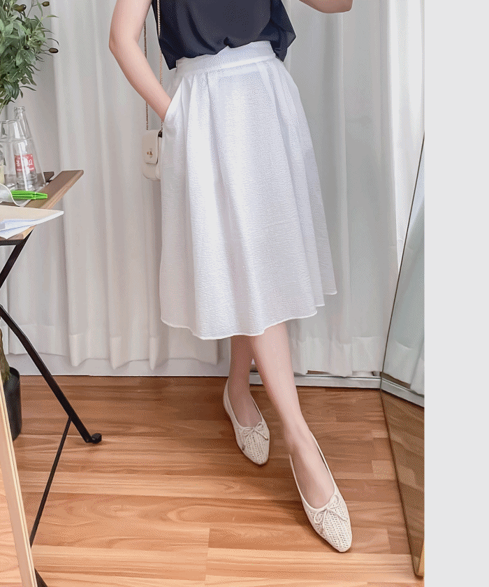 Pocket Stripe 口袋暗直紋後橡筋輕盈半身裙, Skirt/ SK8720
