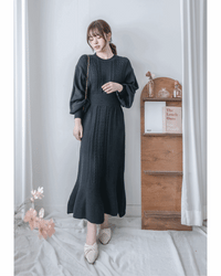 Knitted fishtail Dress 層次織紋舒適收腰傘形魚尾連身裙/ DS1047