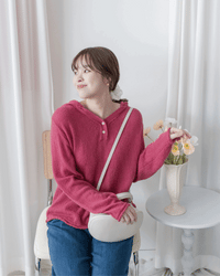 V-neck Hooded Knit Top 連帽 V 領針織上衣/ TP9207