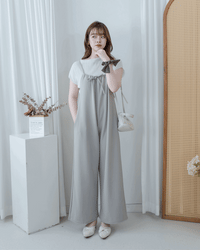 Ribbon Jumpsuit 蝴蝶調節細帶鬆弛感闊腳吊帶褲/ DS1136 (Pre-order LightKhaki)