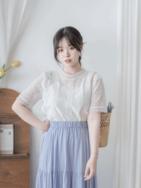Lace Blouse 通花蕾絲連裡布上衣/ DS9921 (售完即止）