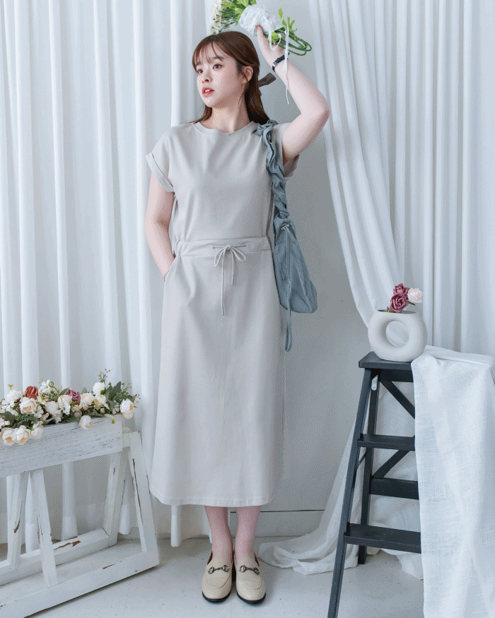 Sophie Dress 無肩線翻褶袖口彈性抽繩連身裙/DS1157