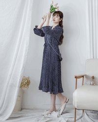 Watercolour Heart Pleated Dress 氣質水彩疊層心形V領百褶連身裙/ DS1085