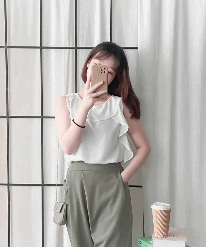 Side Ruffle 素色氣質雪紡垂感荷葉無袖, Blouse/ BU8954 (white sold out)
