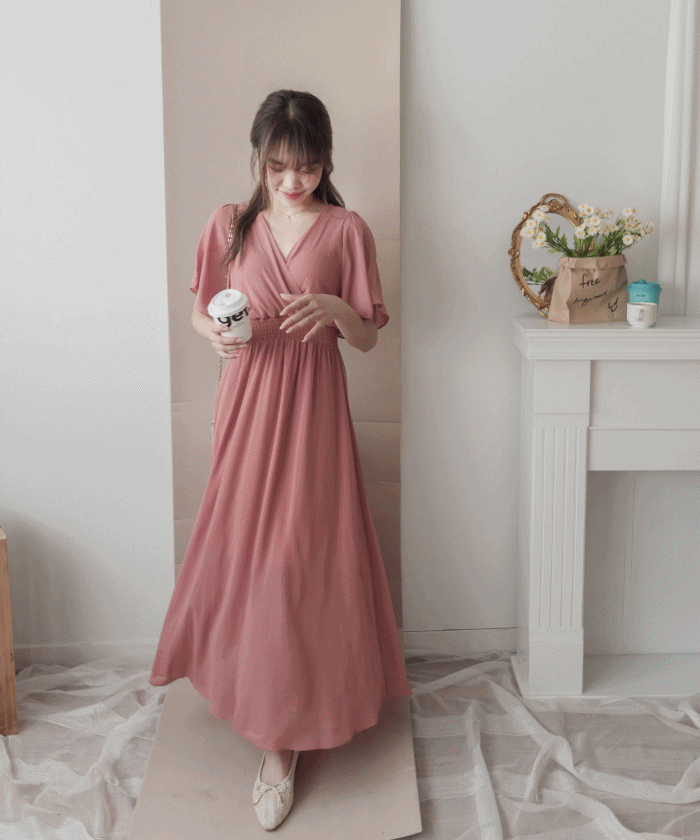 Light Coral 珊瑚粉疊V領後蝴蝶飄飄裙尾連身裙, Dress/ DS9594