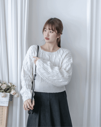 Ribbon Square Knit Top 前後兩穿蝴蝶裝飾針織上衣/ KT8191