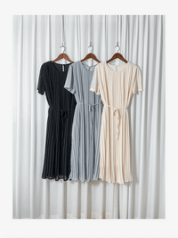 Pleated Dress 全裡布雪紡百褶修腰波浪裙擺連身裙/ DS9882