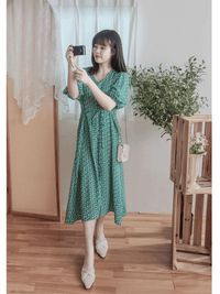 Shadow Floral V領單色簡約印花前修腰 Dress/ DS9903