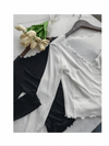 Wrap Neck Top 顯瘦疊領波浪衣邊彈性上衣/ TP9119
